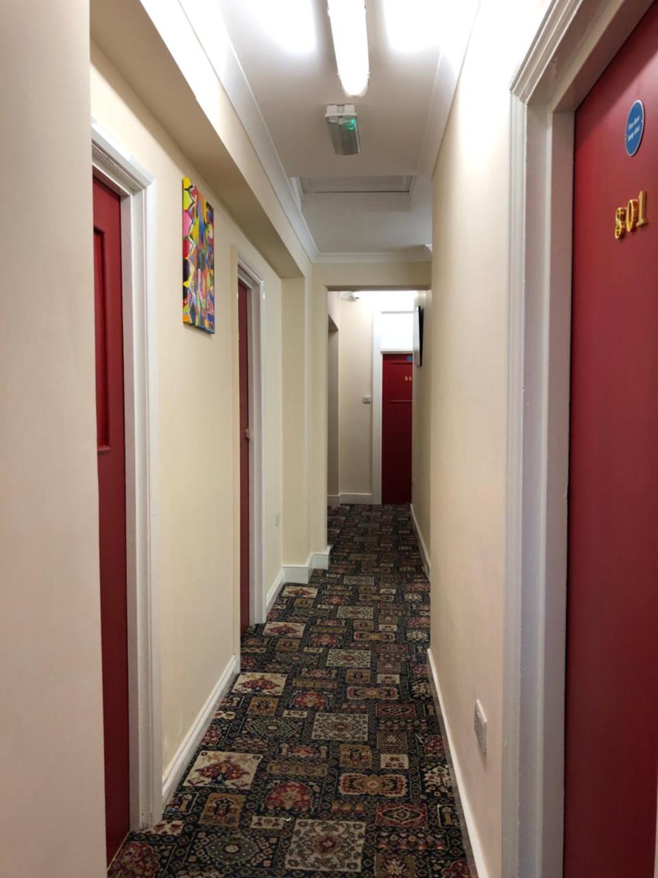 Lyon House Hotel